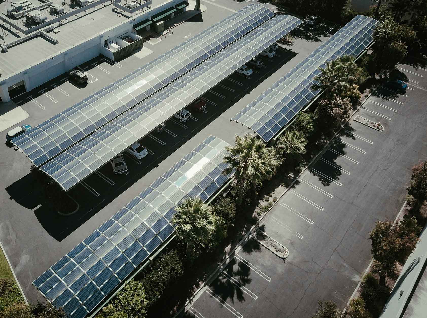 pensilina fotovoltaica